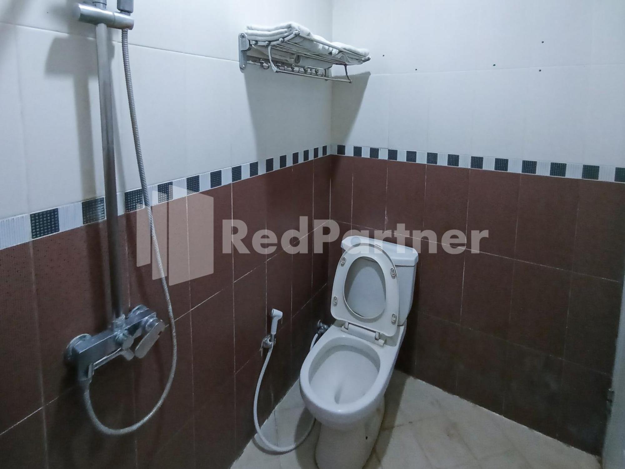 Nillo Hotel Kebumen Mitra Reddoorz Zewnętrze zdjęcie