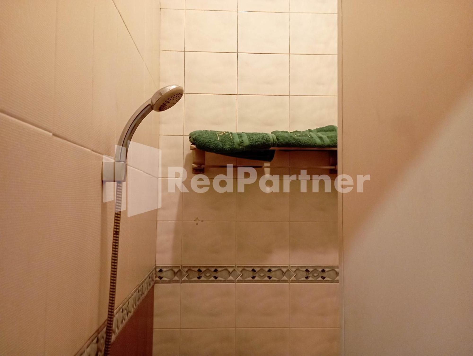 Nillo Hotel Kebumen Mitra Reddoorz Zewnętrze zdjęcie