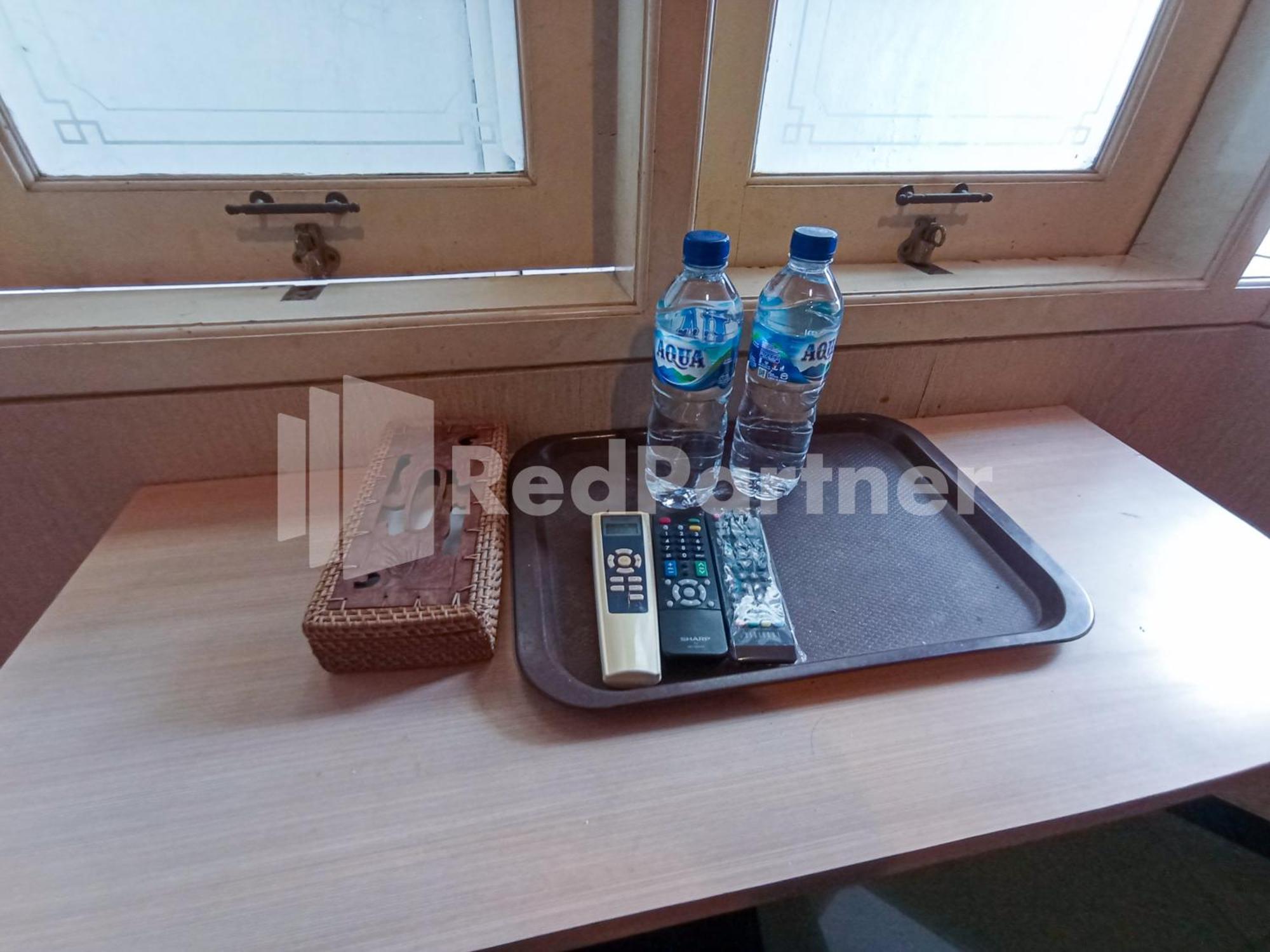 Nillo Hotel Kebumen Mitra Reddoorz Zewnętrze zdjęcie